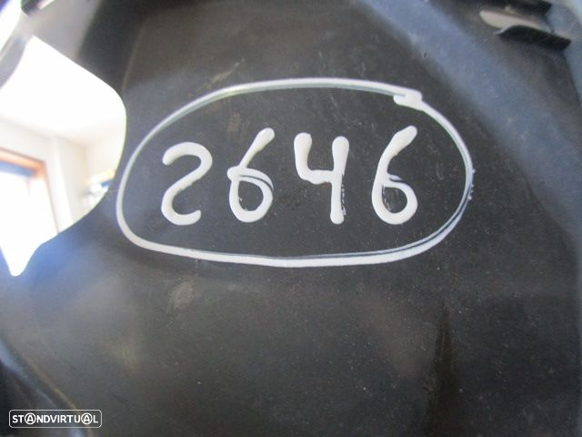 Grelha Friso 532890F010 TOYOTA COROLLA 2 VERSO FASE 2 2007 2.2 D4D 136CV 5P PRETO FRT GRE APOIO DO RADIADOR - 4