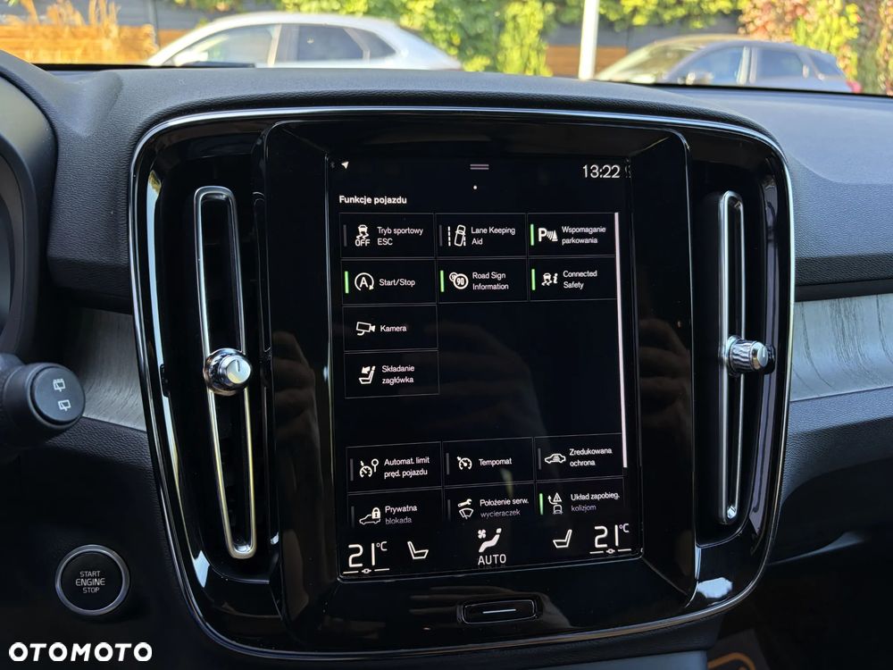 Volvo XC 40 D4 AWD Inscription - 25