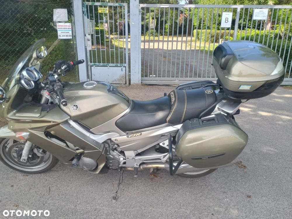 Yamaha FJR - 4