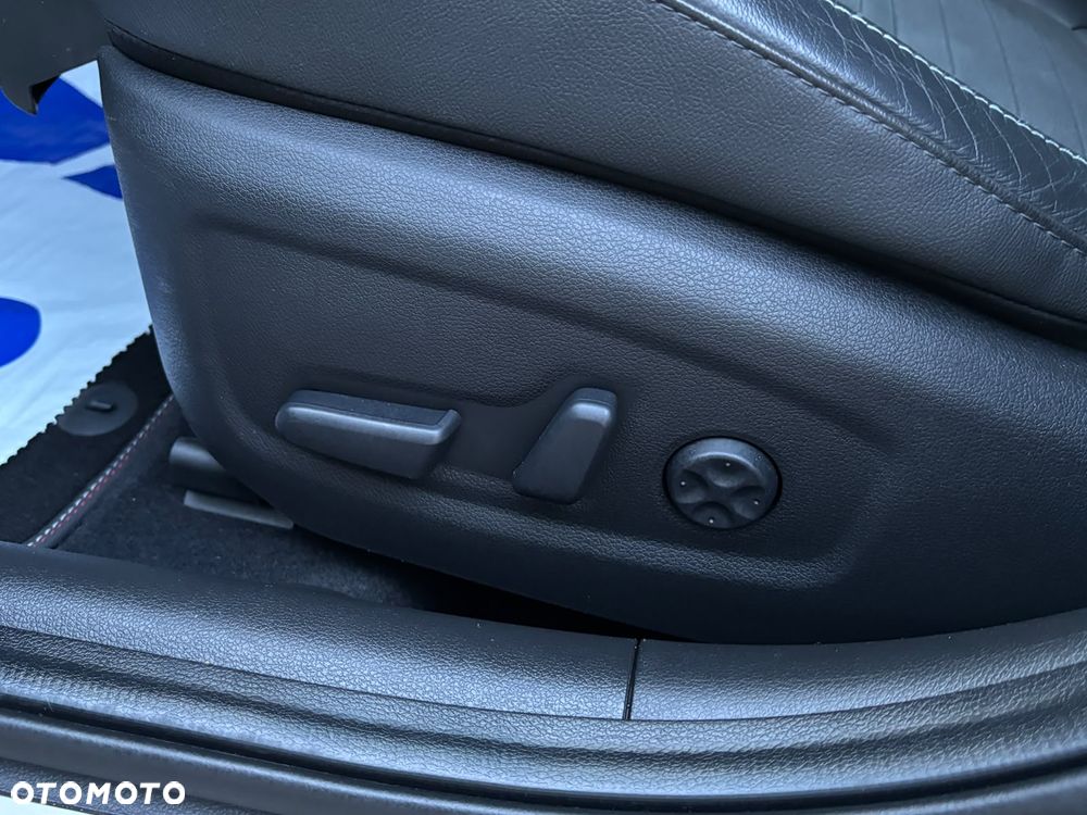 Hyundai i30 N 2.0 T-GDI Performance - 29