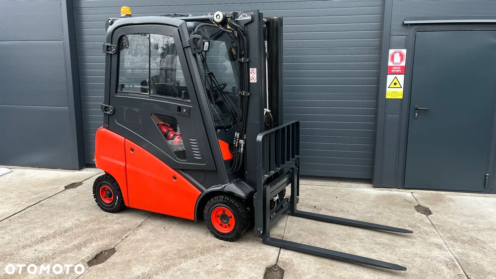 Linde H18 H16 H20 TRIPLEX Kabina pełna, Przesuw boczny zintegrowany - 1