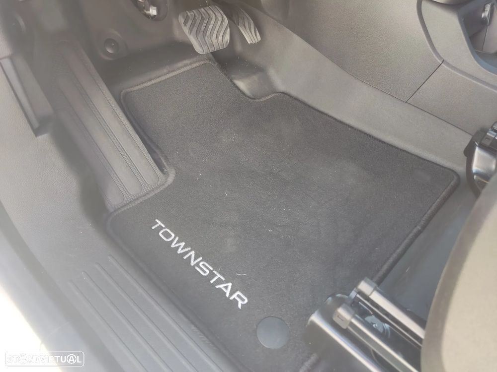 Nissan E-TOWNSTAR Cx forrada Wurth - 24