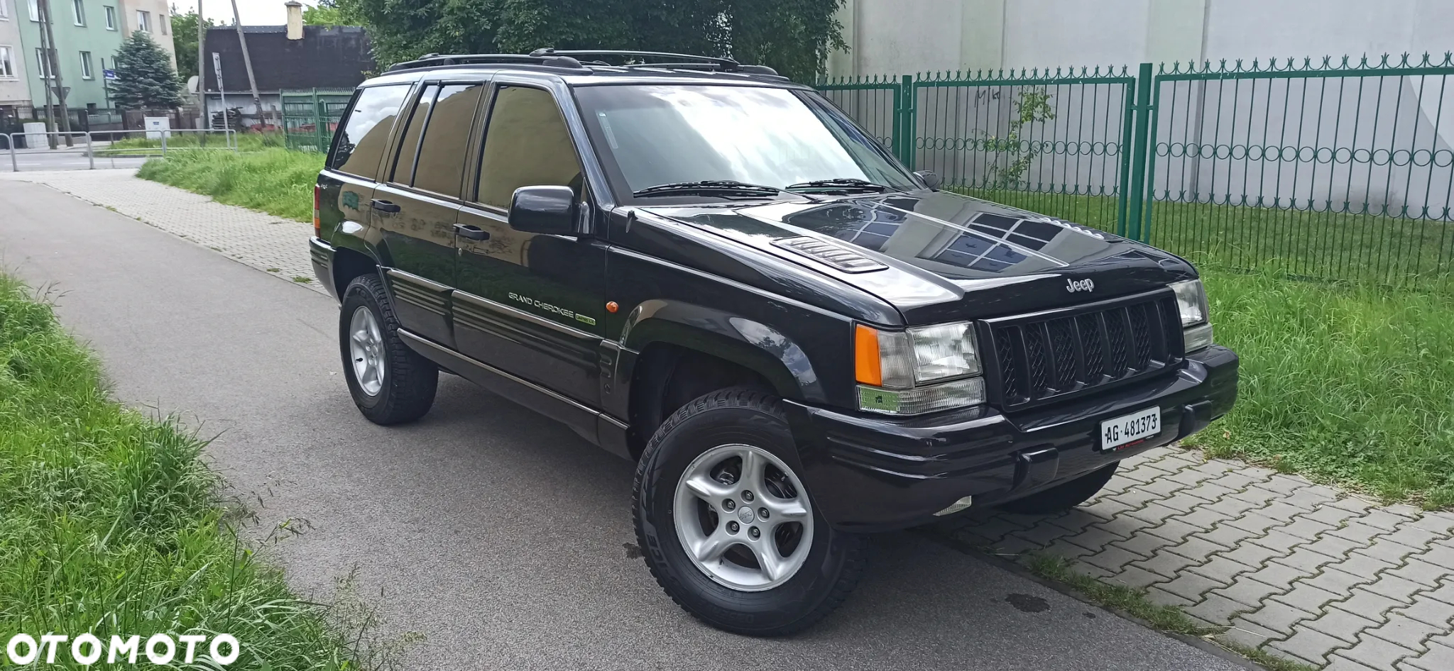 Jeep Grand Cherokee 5.9 Limited - 19