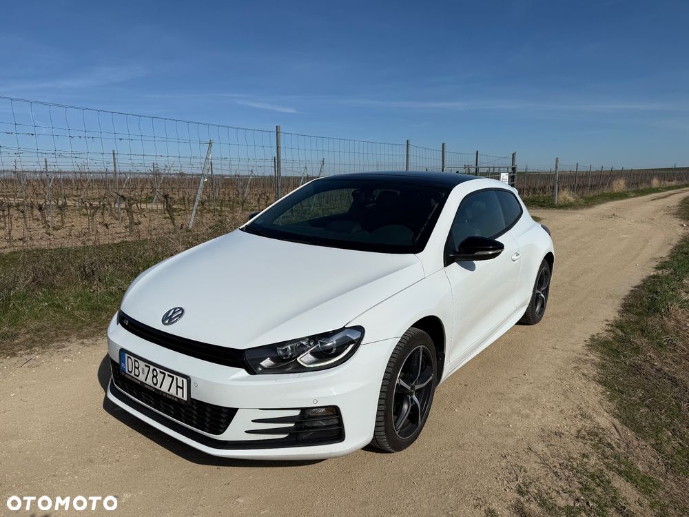 Volkswagen Scirocco 2.0 TDI (Blue Motion Technologie) DSG - 1