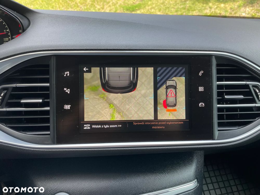 Peugeot 308 BlueHDi 130 Stop & Start Allure - 17