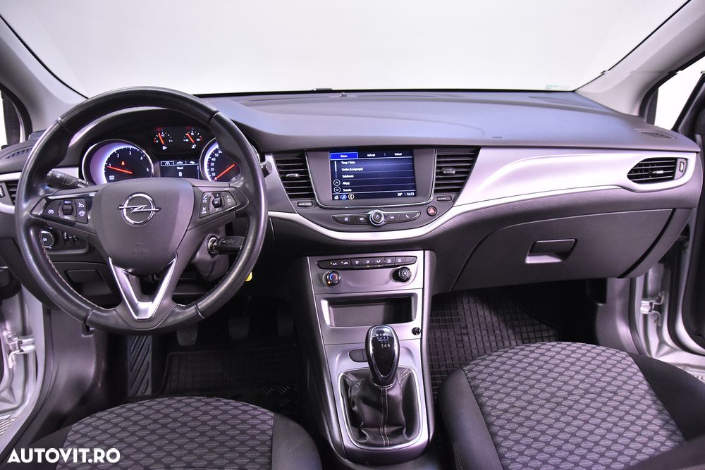 Opel Astra - 9