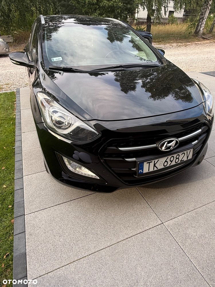 Hyundai i30 1.4 CRDi Classic + - 30
