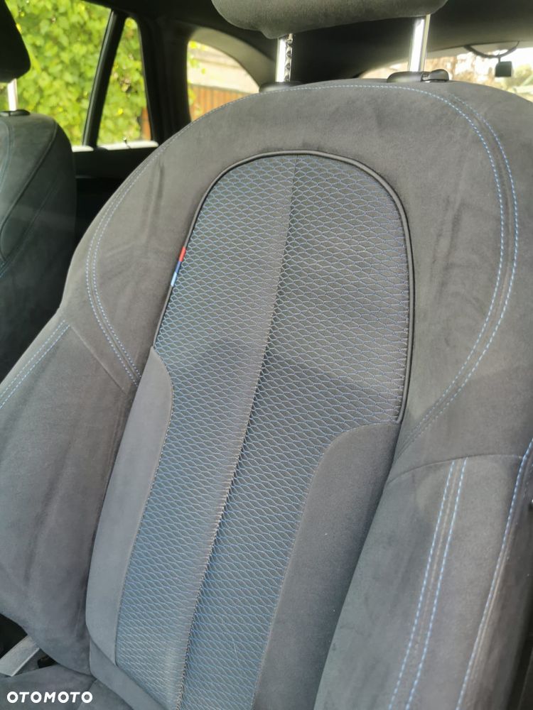 BMW X1 xDrive25d M Sport - 32