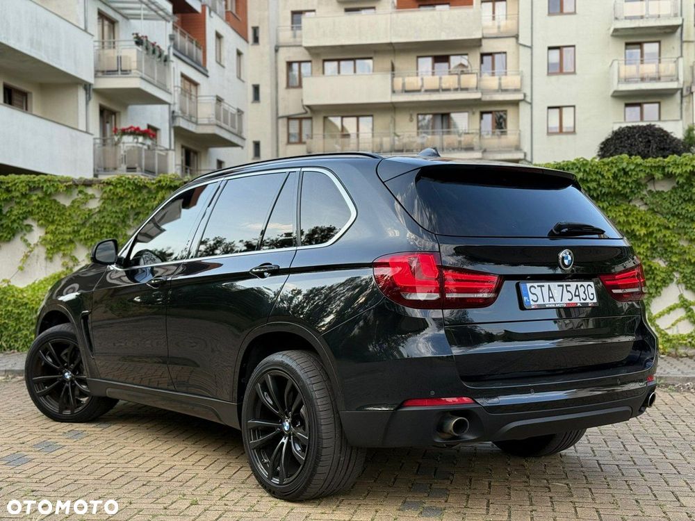 BMW X5 xDrive35i Sport-Aut - 3