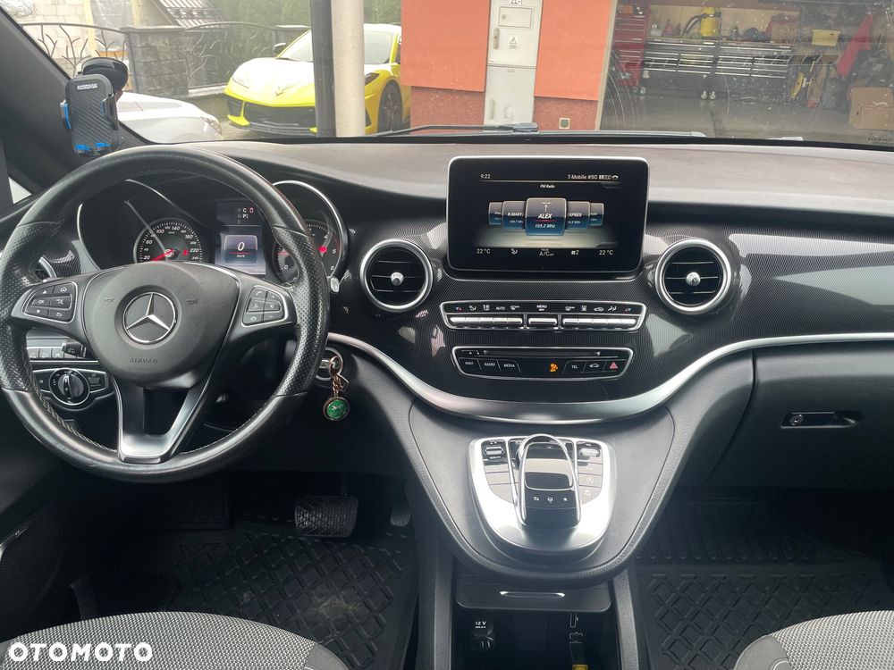 Mercedes-Benz Klasa V - 5