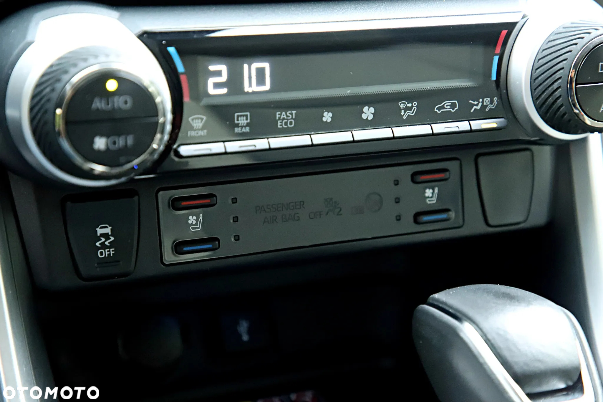 Toyota RAV4 2.5 Hybrid Executive 4x4 - 30