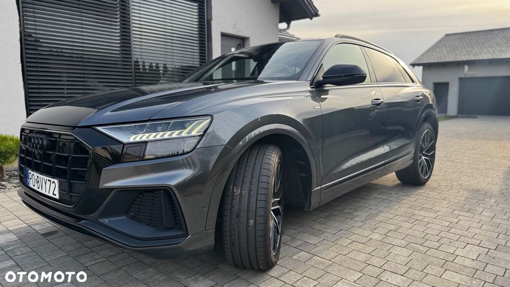 Audi Q8 - 25