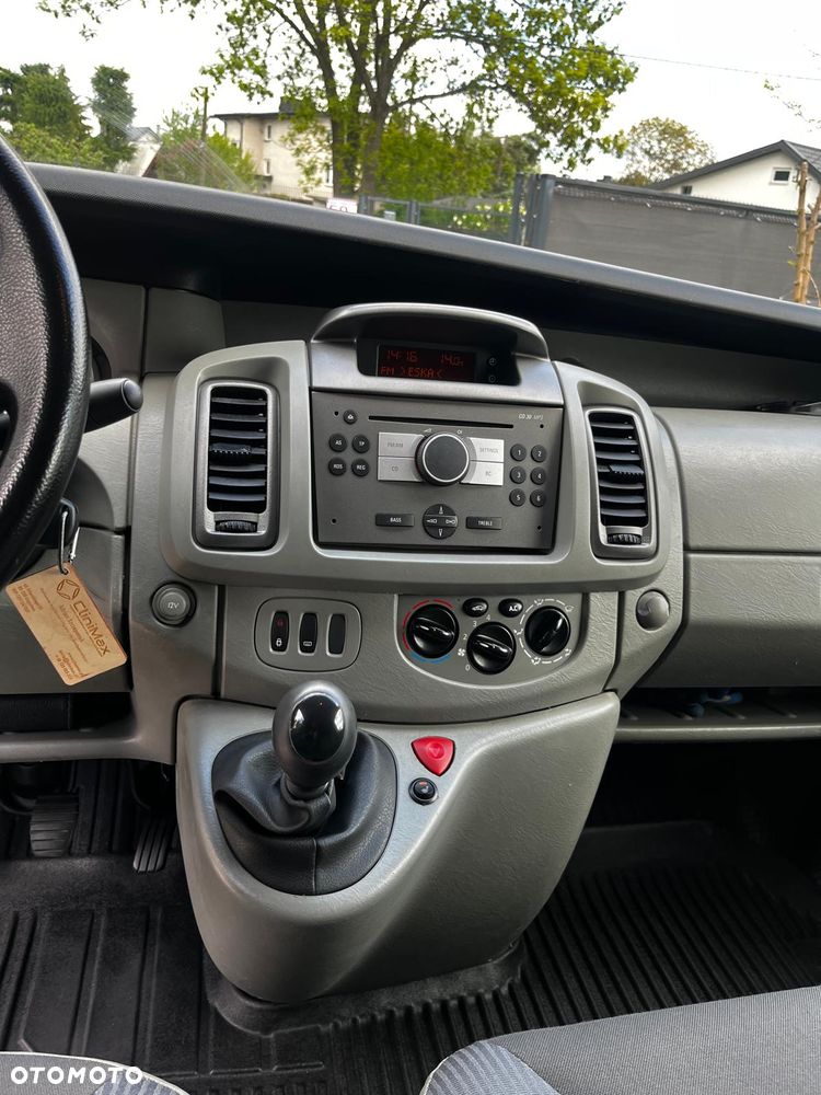 Opel Vivaro L2H1 2.0 diesel - 13