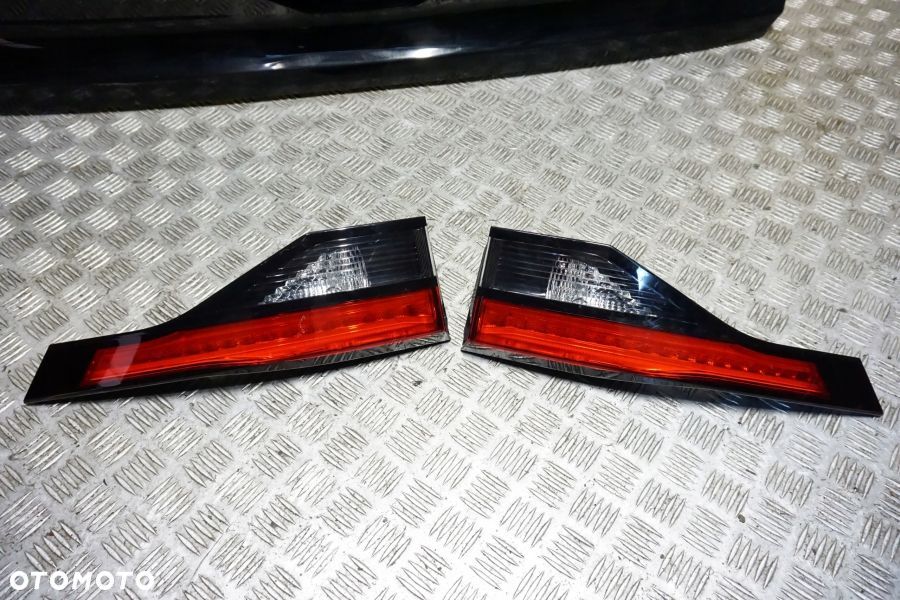 NISSAN PATHFINDER 2022 2023 2024 - Klapa Tylna Bagażnika Tył Lampa USA - 3