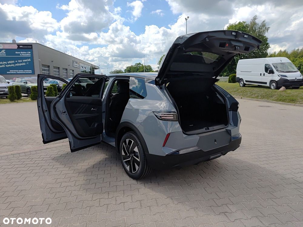Opel Grandland - 38