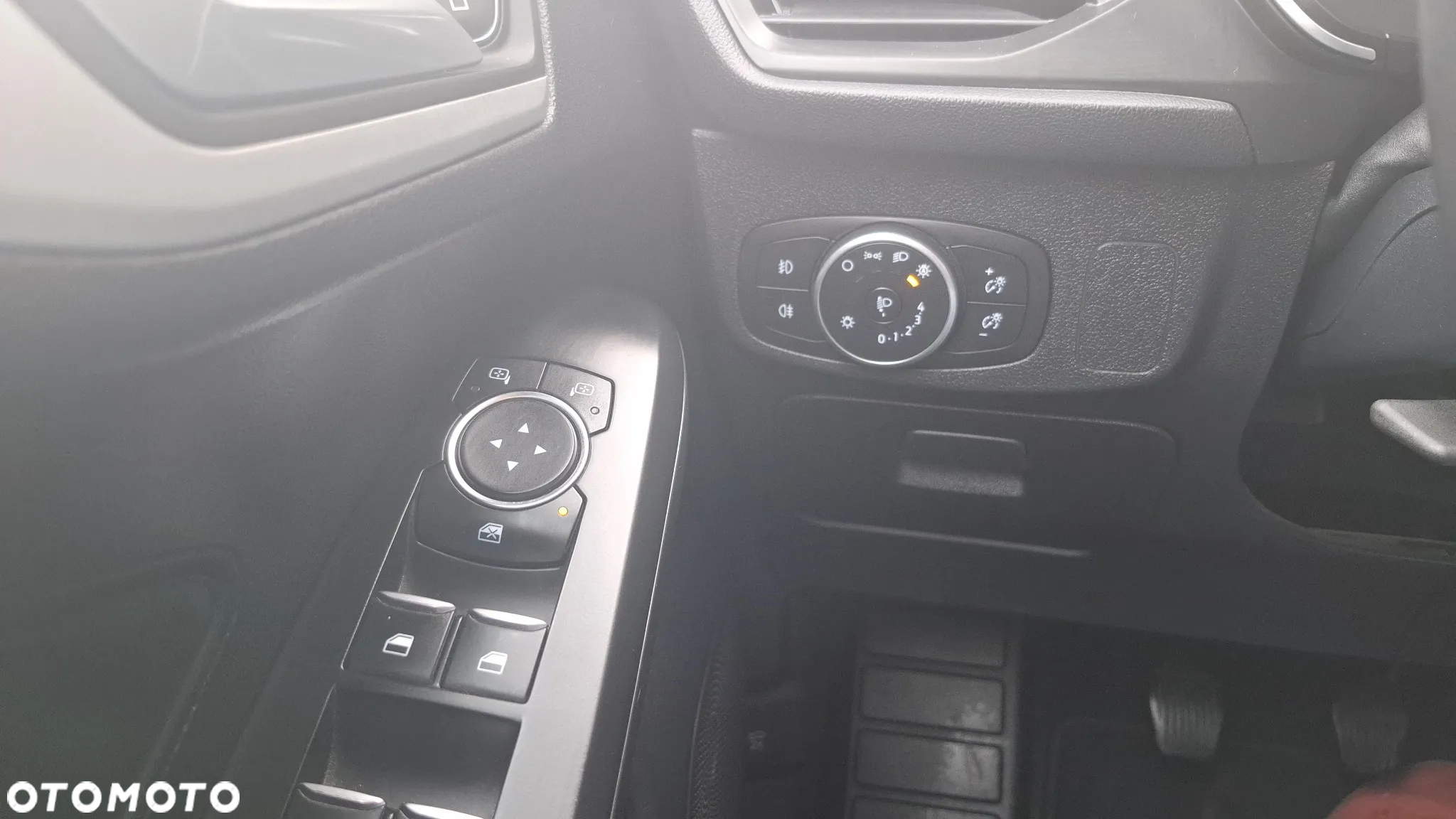 Ford Focus 1.0 EcoBoost Trend Edition - 37