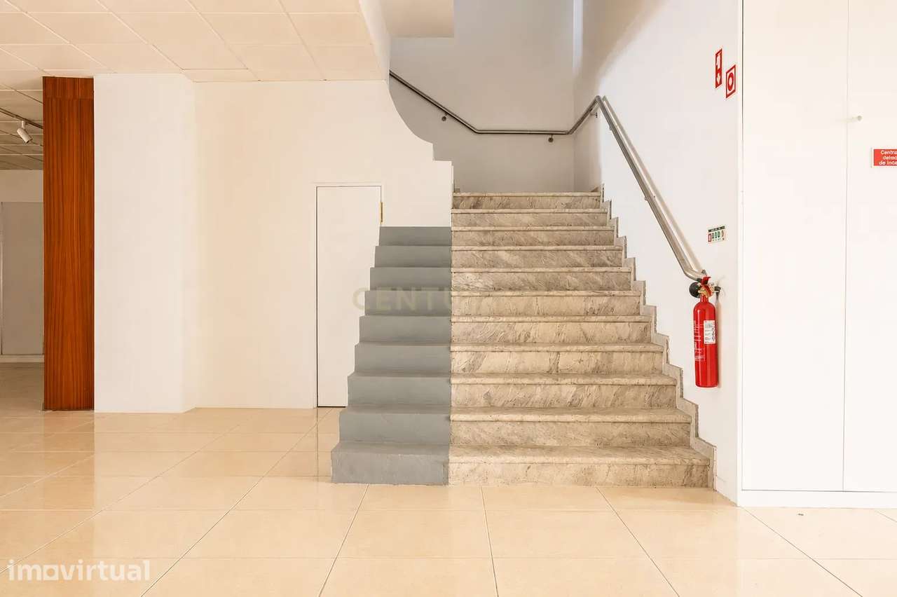 Espaço Comercial de Grande Dimensão no Centro Histórico de Beja - Grande imagem: 5/12