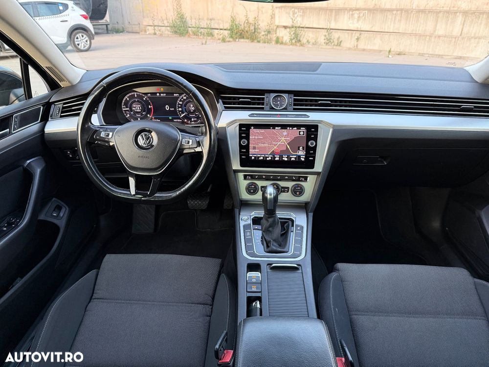 Volkswagen Passat 2.0 TDI DSG R Executive - 9