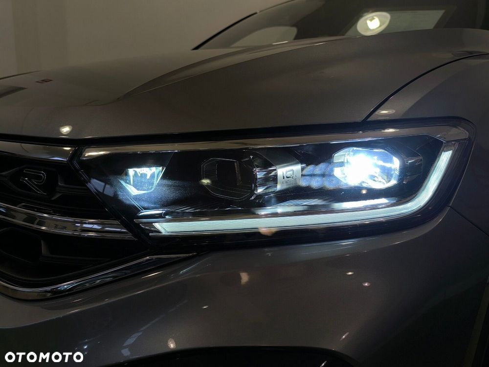 Volkswagen T-Roc 1.5 TSI R-Line DSG - 36