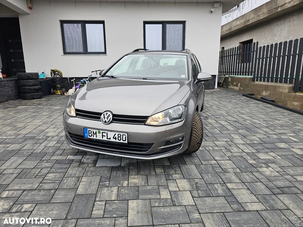 Volkswagen Golf 1.6 TDI BlueMotion Technology DSG Comfortline - 2
