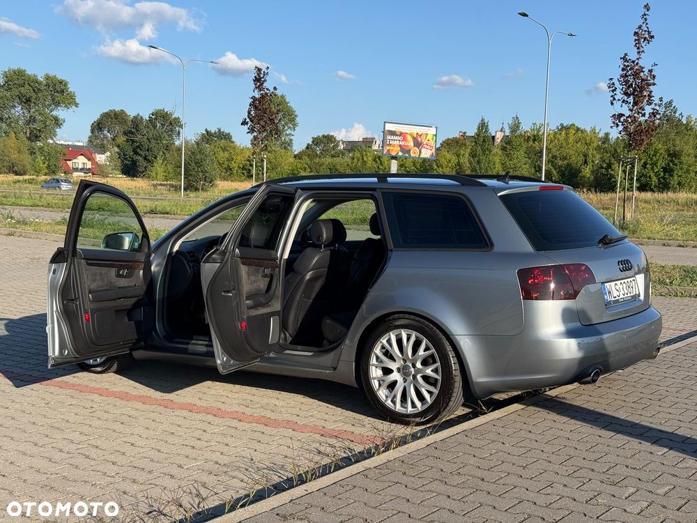 Audi A4 Avant - 22