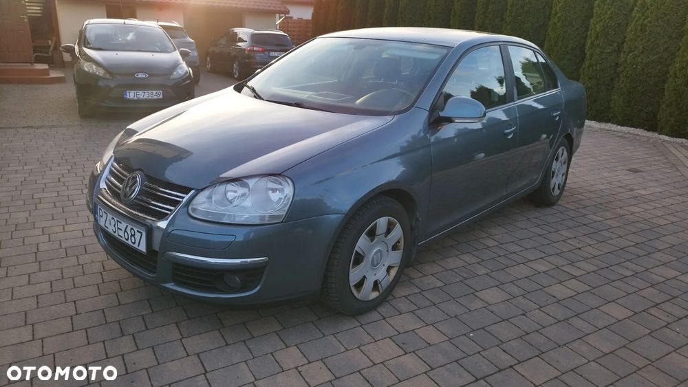 Volkswagen Jetta 1.4 TSI Comfortline - 5