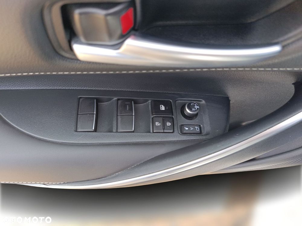 Toyota Corolla 1.8 Hybrid Style - 28