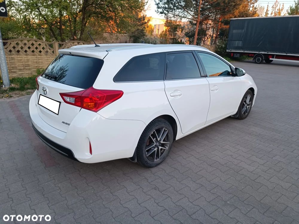 Toyota Auris - 8