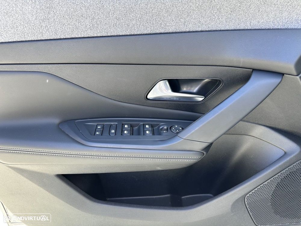 Peugeot 308 SW 1.6 Hybrid Allure Pack e-EAT8 - 24