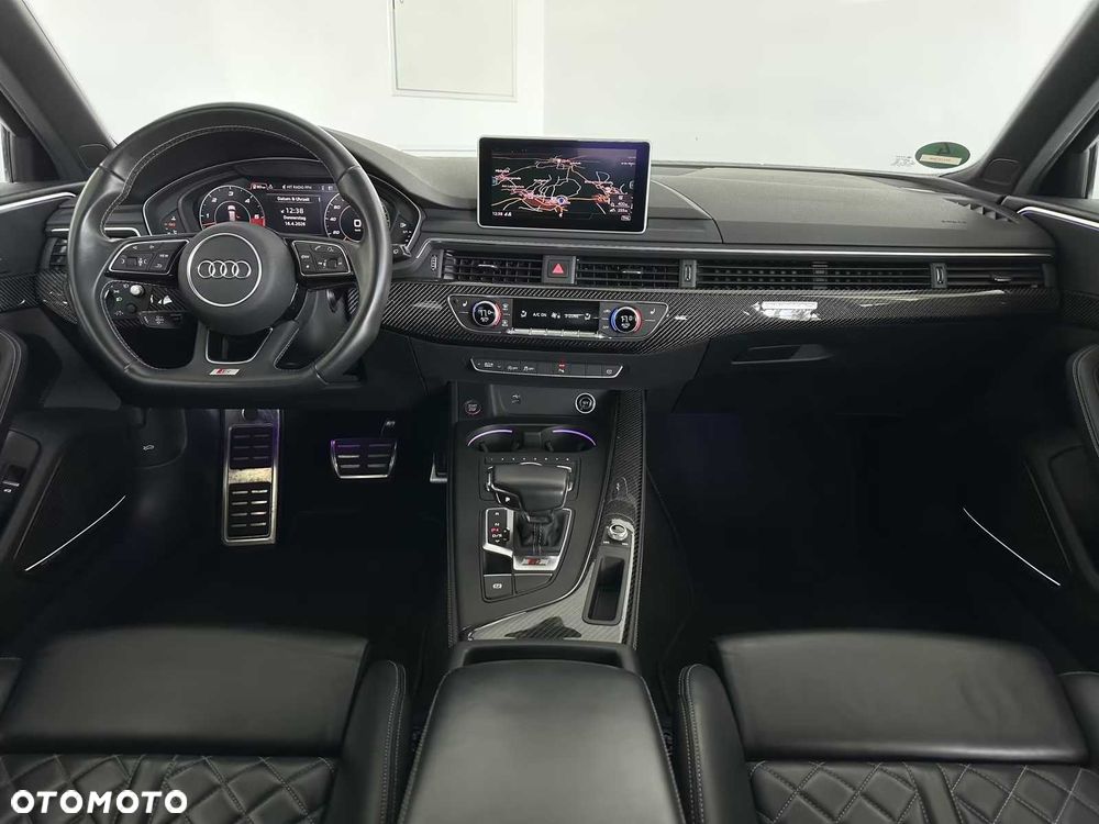 Audi S4 Avant - 6