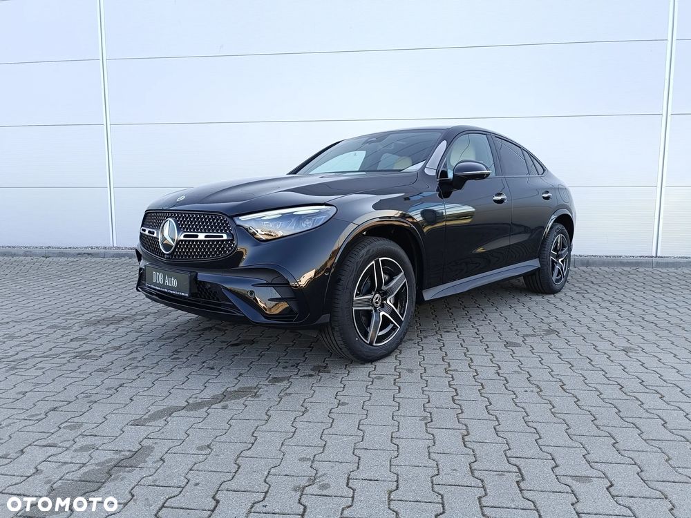 Mercedes-Benz GLC 300 de PHEV 4-Matic AMG Line - 1