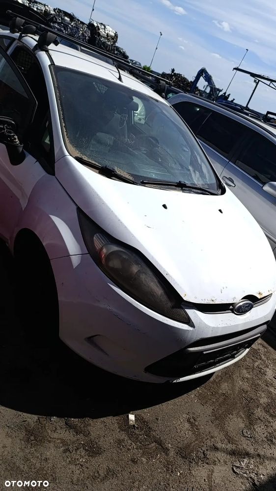 35455 ford fiesta mk7 1.4 tdci na części lakier H9 - 5