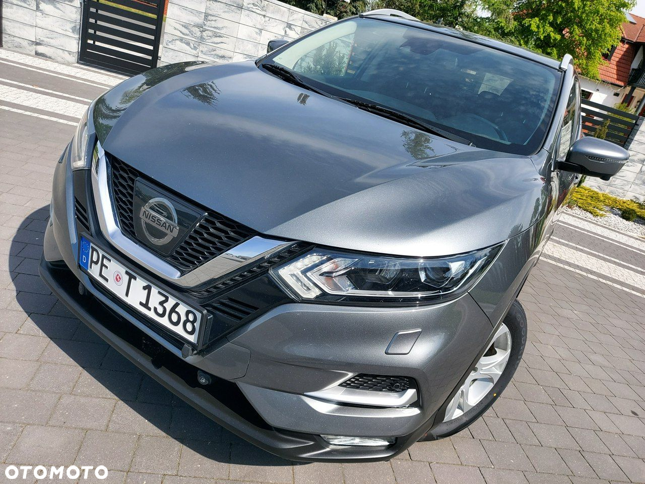 Nissan Qashqai - 4