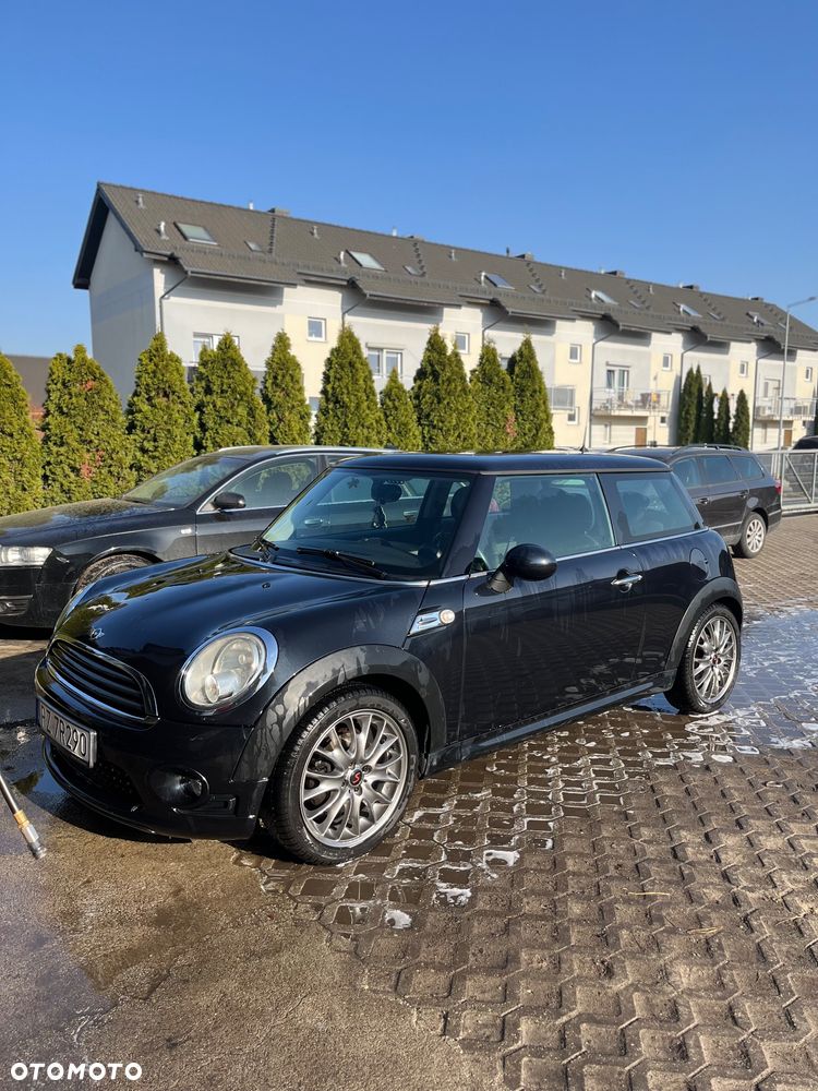 MINI Cooper Standard - 8