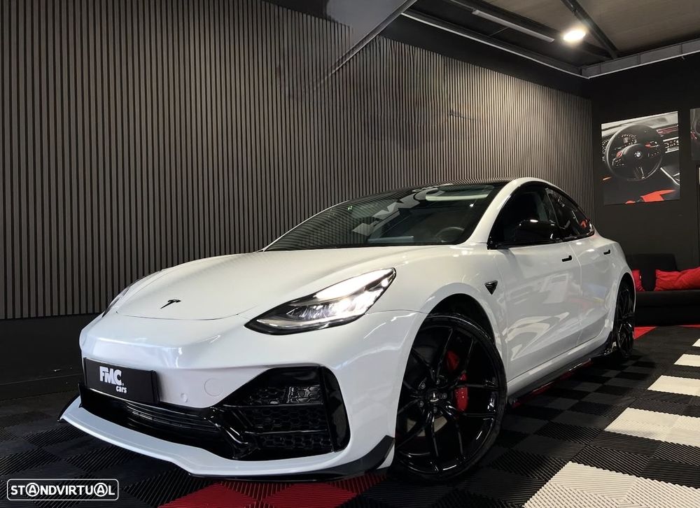 Tesla Model 3 Performance Dual Motor AWD - 2