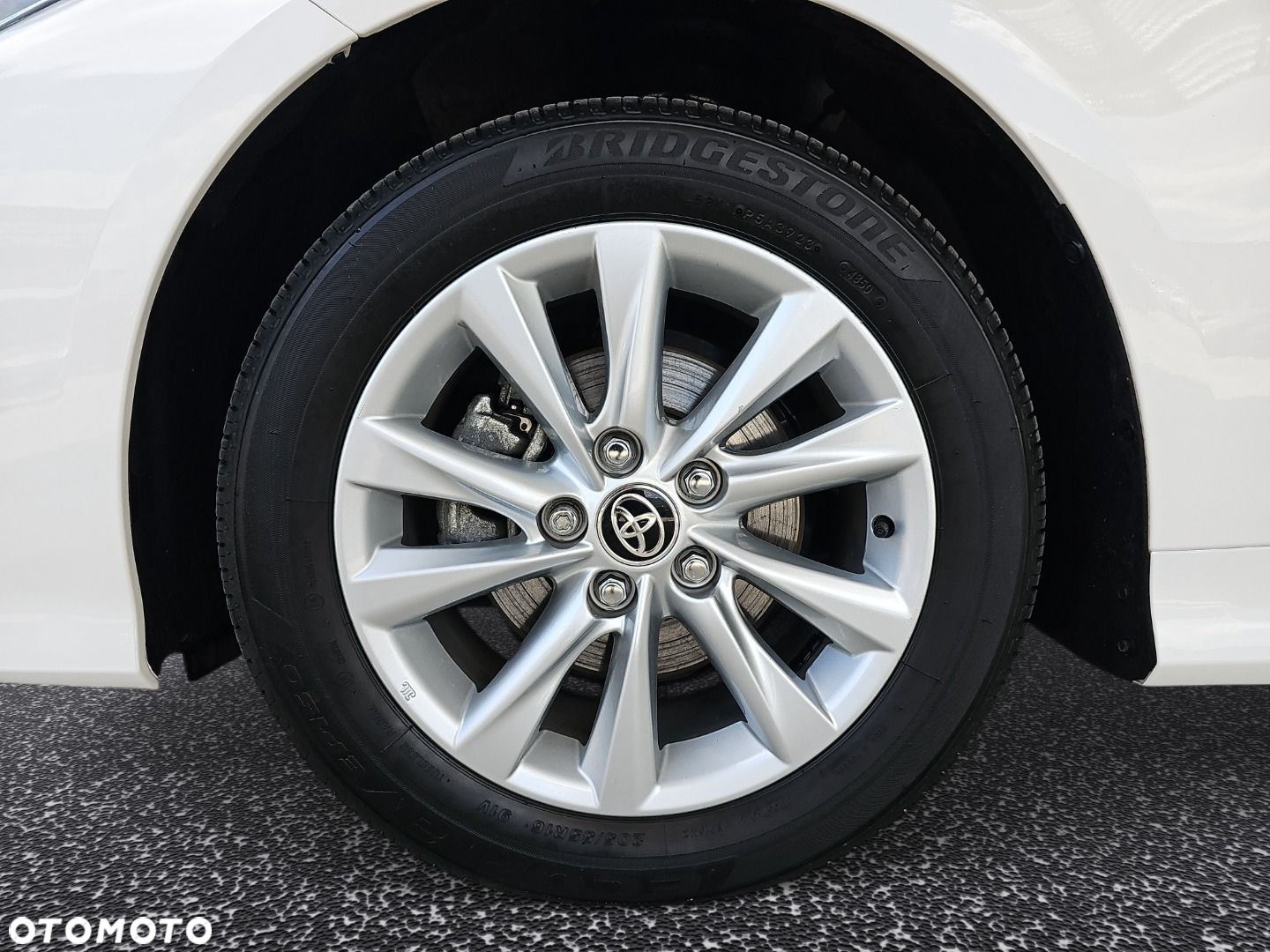 Toyota Corolla - 27