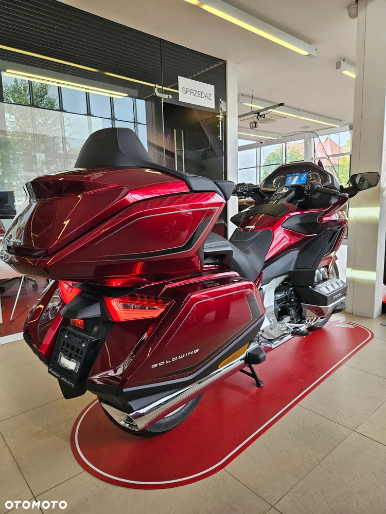 Honda GL - 6