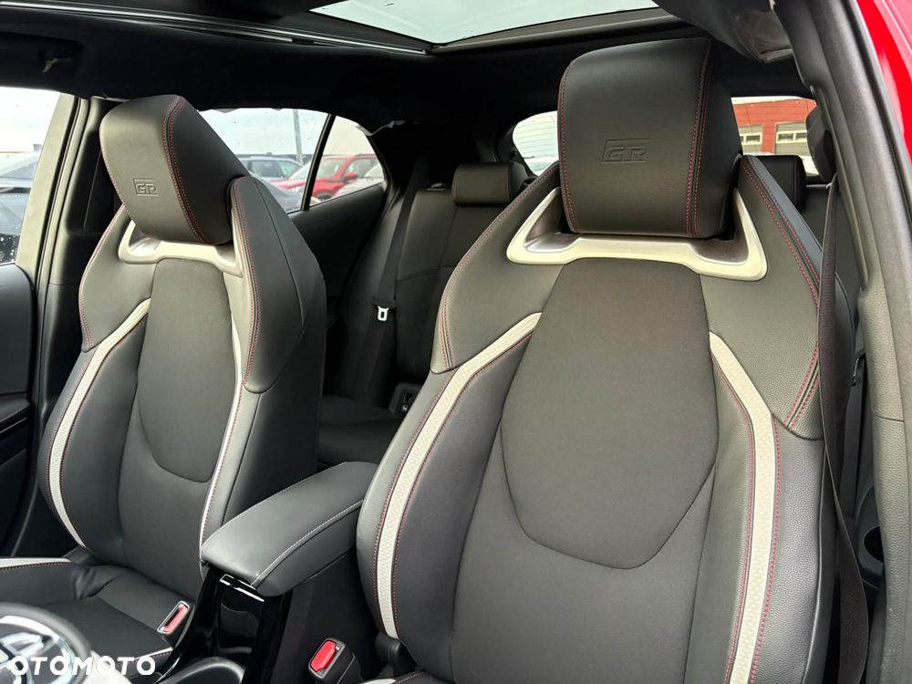 Toyota Corolla 2.0 GR Sport - 11