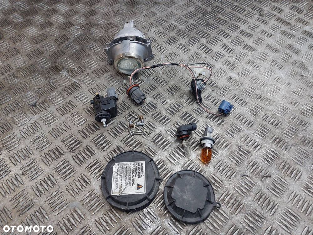 SOCZEWKA LAMPY LEWY PRZÓD SILNICZEK REGULACJI HONDA CR-V III EU XENON - 1