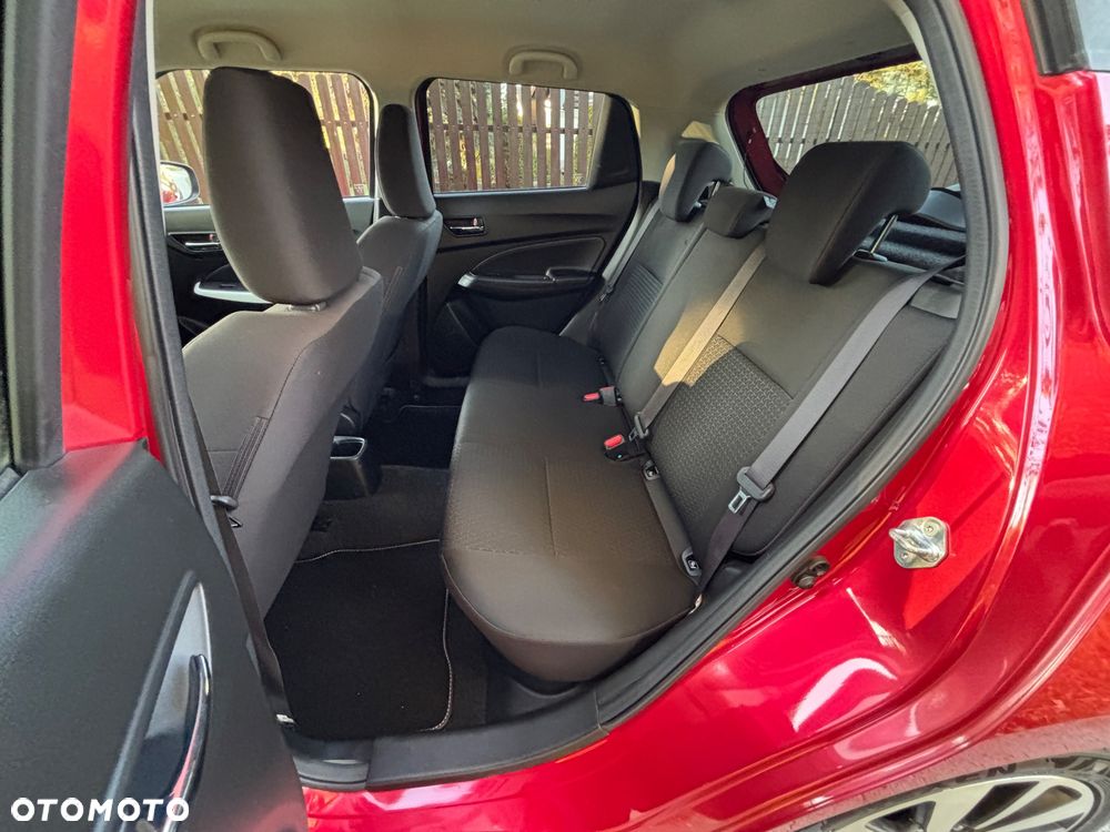 Suzuki Swift 1.2 Dualjet Hybrid Club - 18