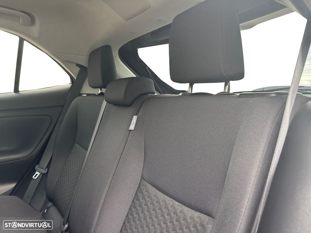 Toyota Yaris Cross 1.5 HDF Comfort Plus - 16