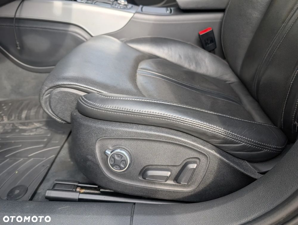 Audi A6 Avant 3.0 TDI DPF quattro tiptronic - 11