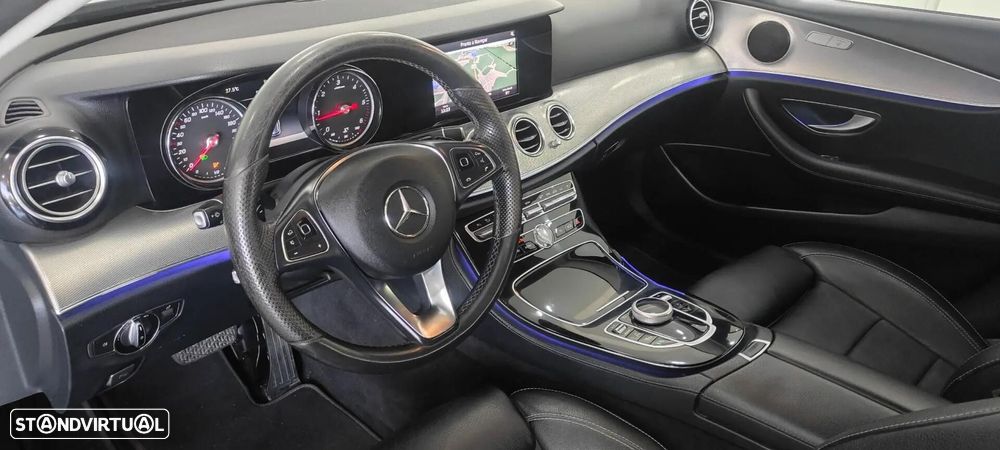 Mercedes-Benz E 220 d Avantgarde - 6