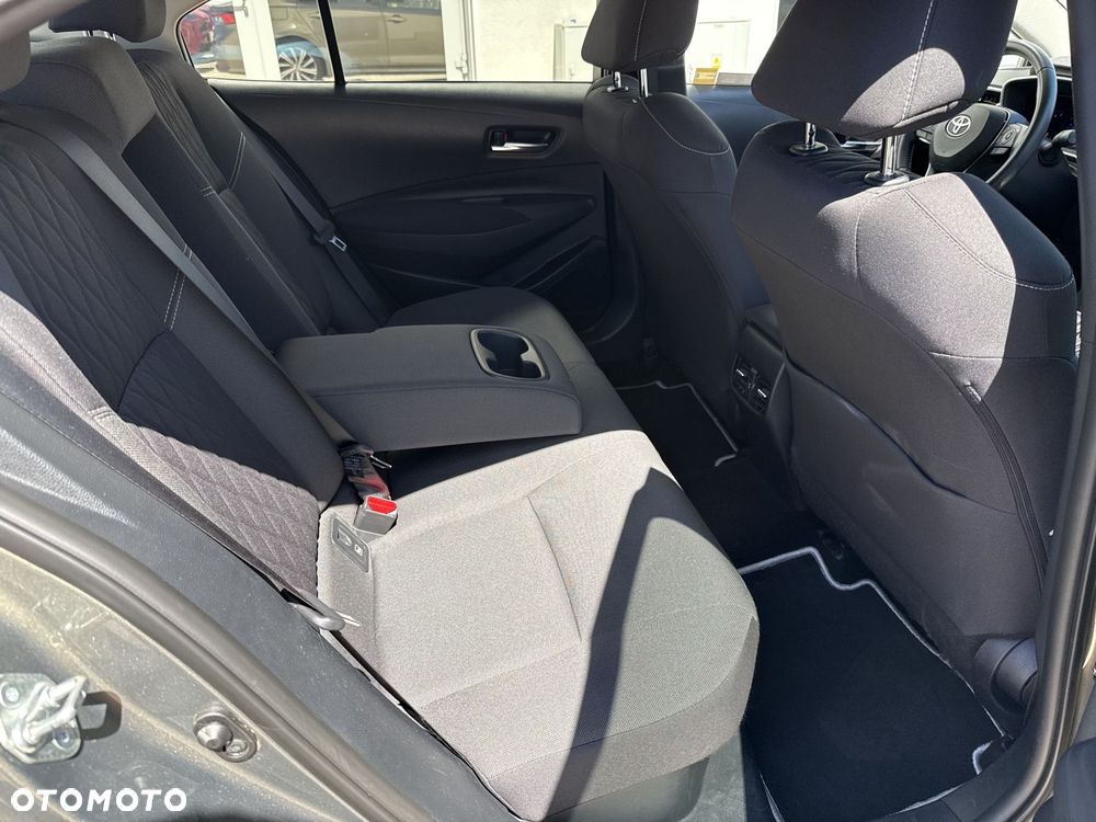 Toyota Corolla 1.8 Hybrid Comfort - 8