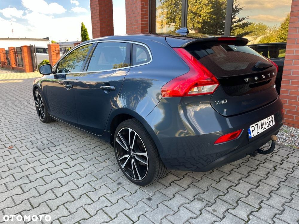 Volvo V40 D2 Inscription - 3