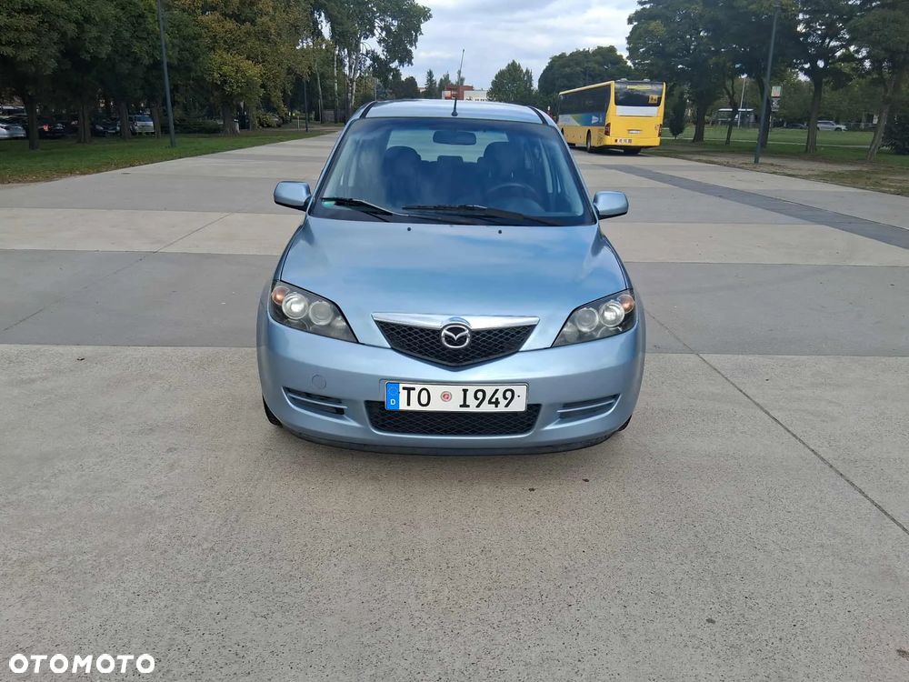 Mazda 2 - 1