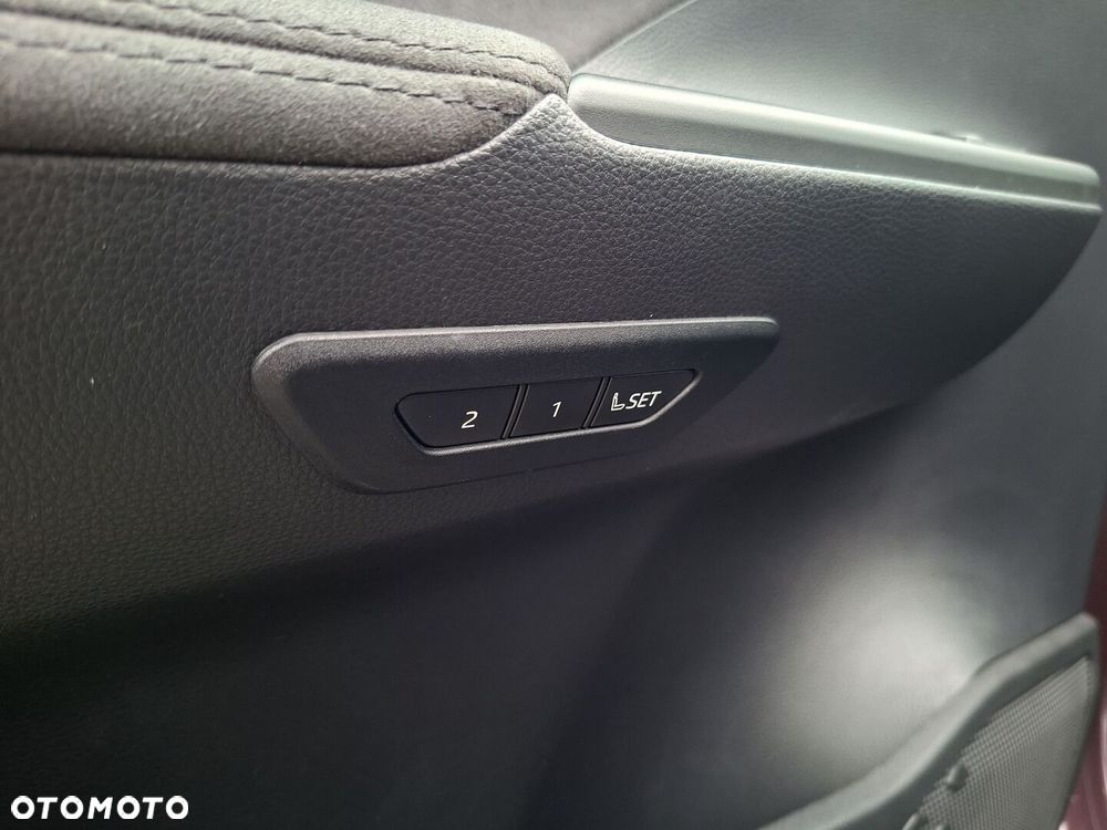 Toyota C-HR 1.8 Hybrid Executive - 22