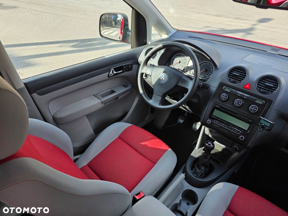 Volkswagen Caddy 1.6 Life Style (5-Si.) - 24