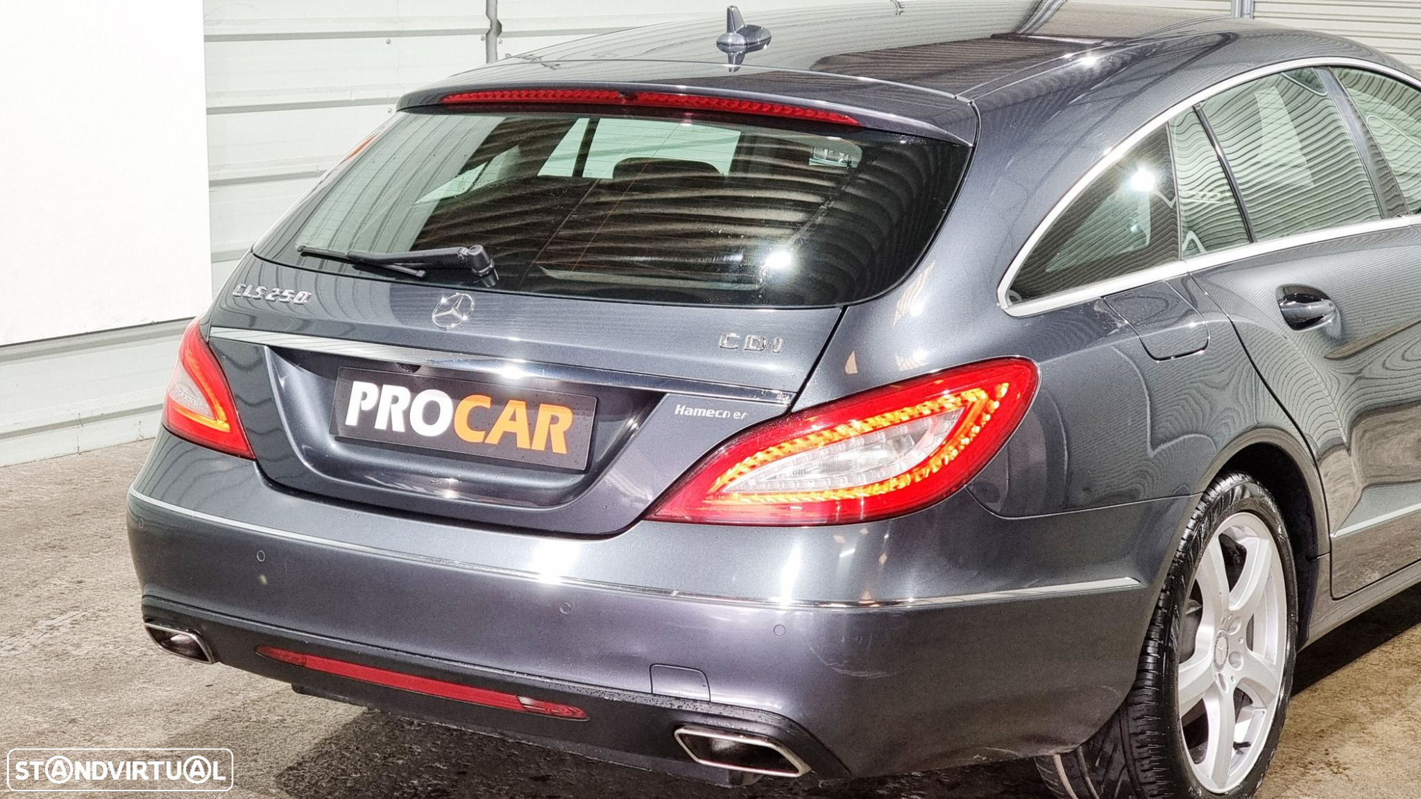 Mercedes-Benz CLS 250 - 32