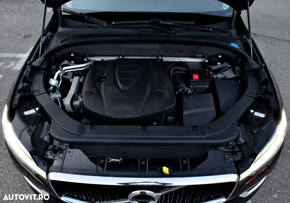 Volvo XC 60 D4 AWD Momentum - 25